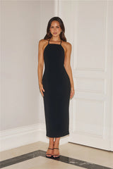 Chic In Barcelona Midi Dress Black