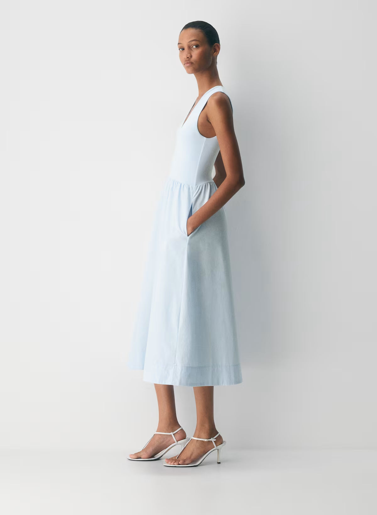 Cotton poplin midi dress with Contour bodice
