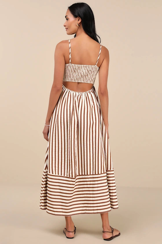Exceptionally Pristine Brown and Cream Striped Cutout Midi Dress
