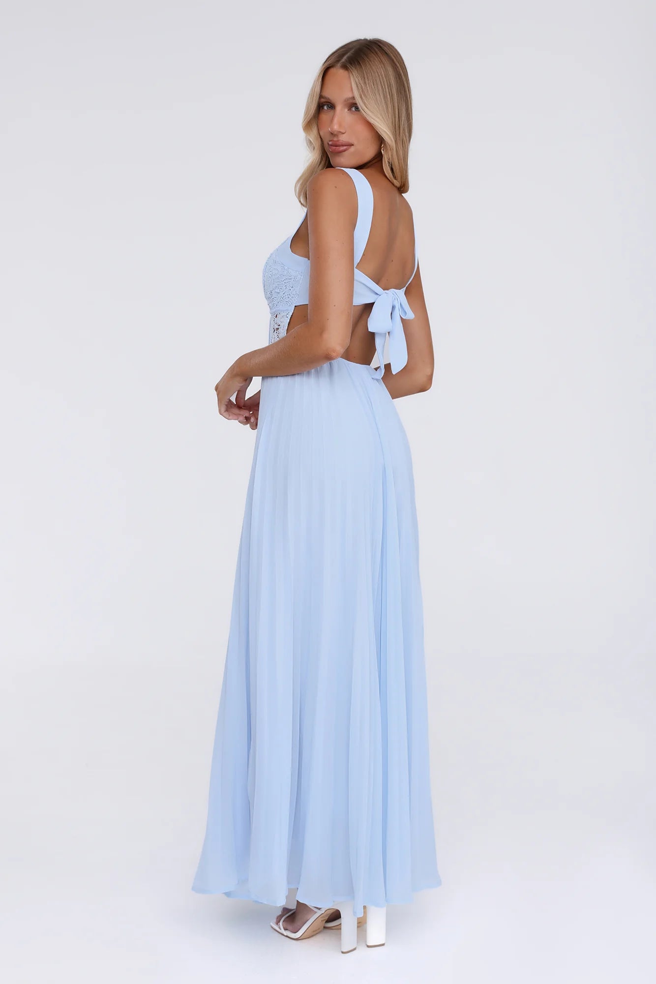 Pretty In Daylight Maxi Dress Blue