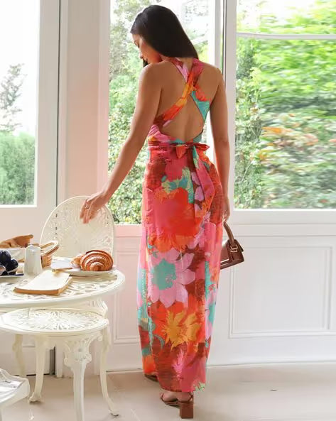Clara'sHoliday V-Neck Floral PrintLace-Up Maxi Dress