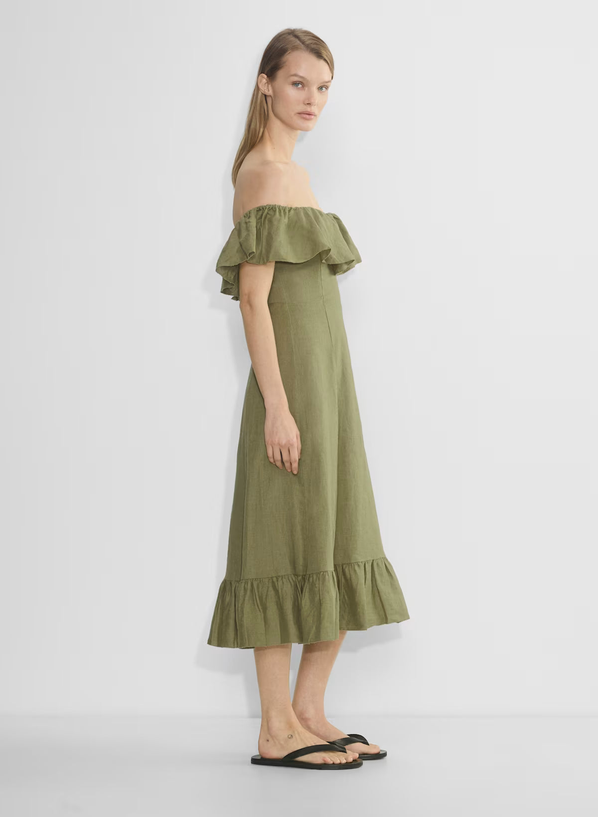 Off-the-shoulder linen midi dress