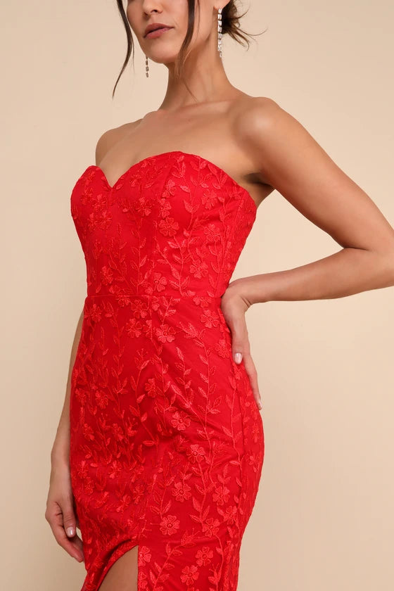 Romantic Beauty Red Floral Embroidered Strapless Maxi Dress