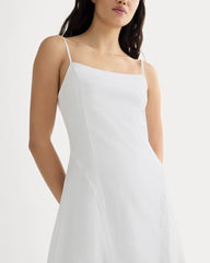 The Seamed Dress in Stretch Linen | White