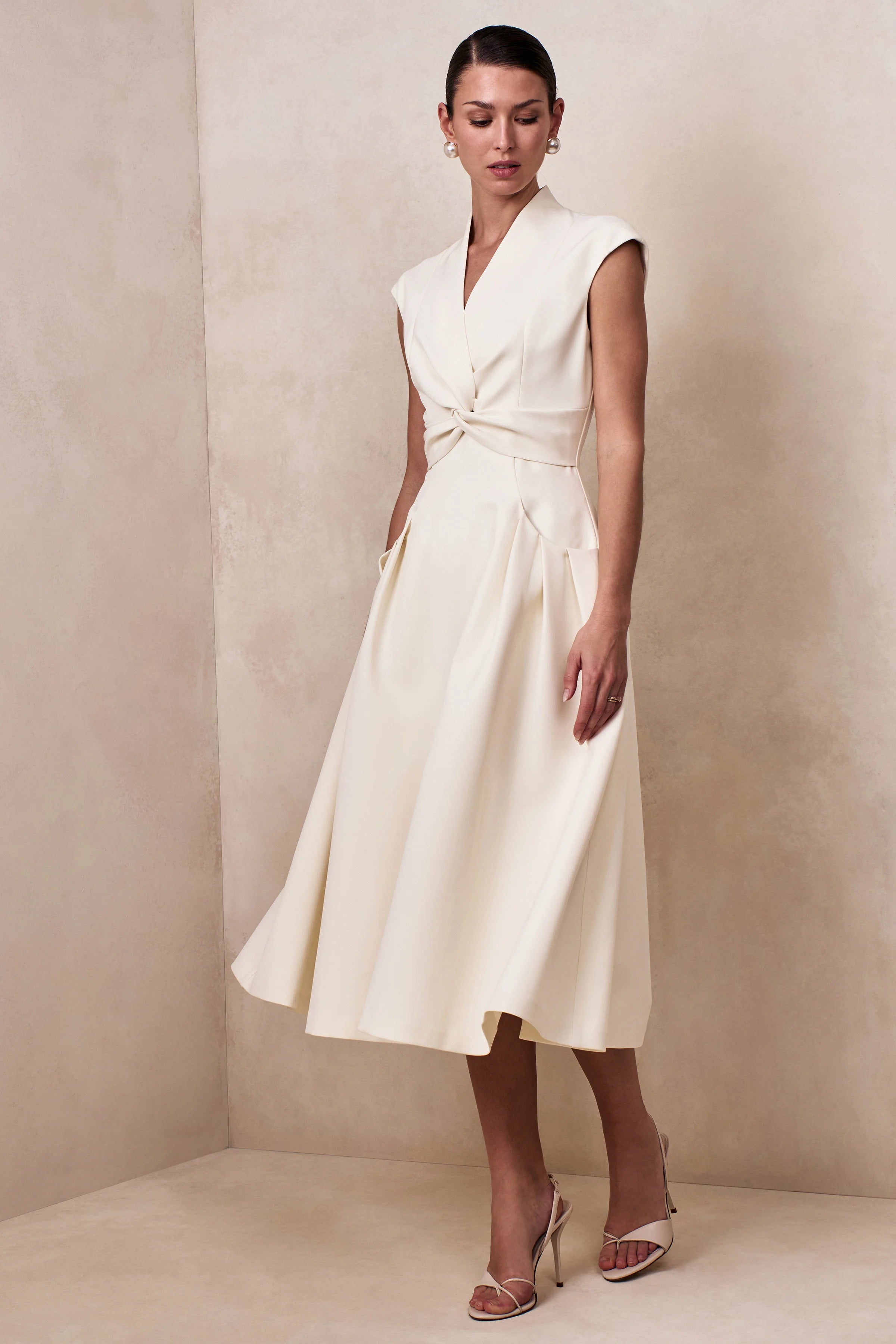 Kylen | Cream V-Neck Midi Dress
