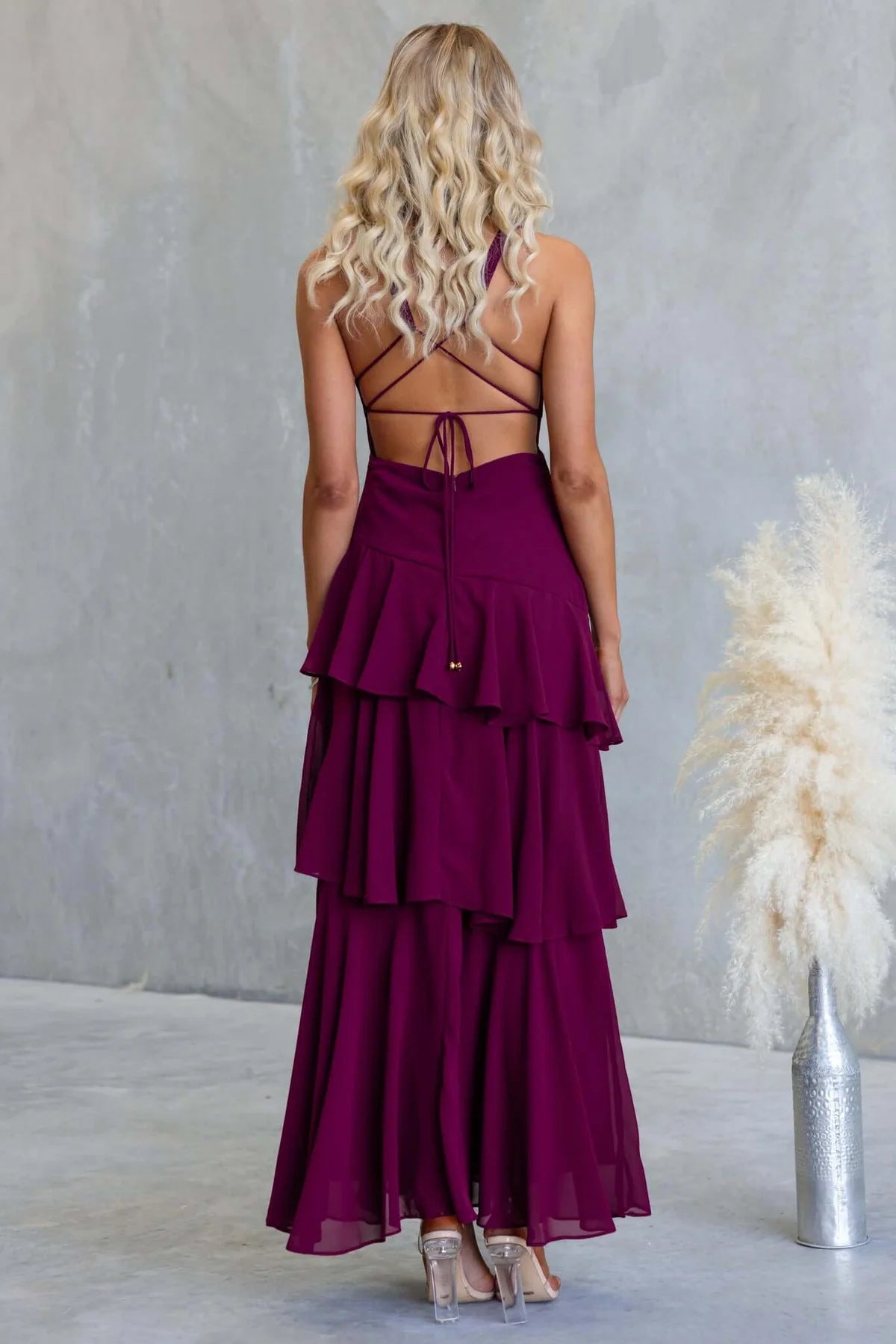 Sleeveless Ruffled Layered Backless Maxi Dress