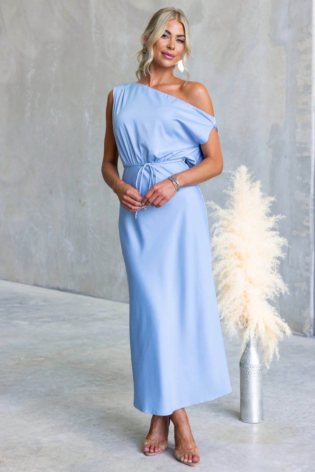 Solid Color One-shoulder Sleeveless Belted Casual Maxi Dress